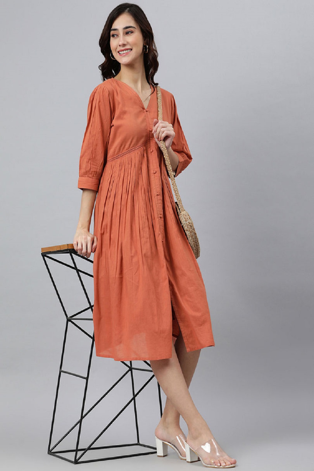 Buy Online Latest Orange Kurti Designs In India (2) Buy Online Latest Orange Kurti Designar In India.